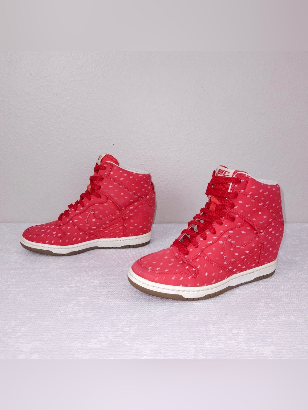 NIKE Dunk Sky Hi Print Hyper Red Hidden Wedge Sneakers US 7